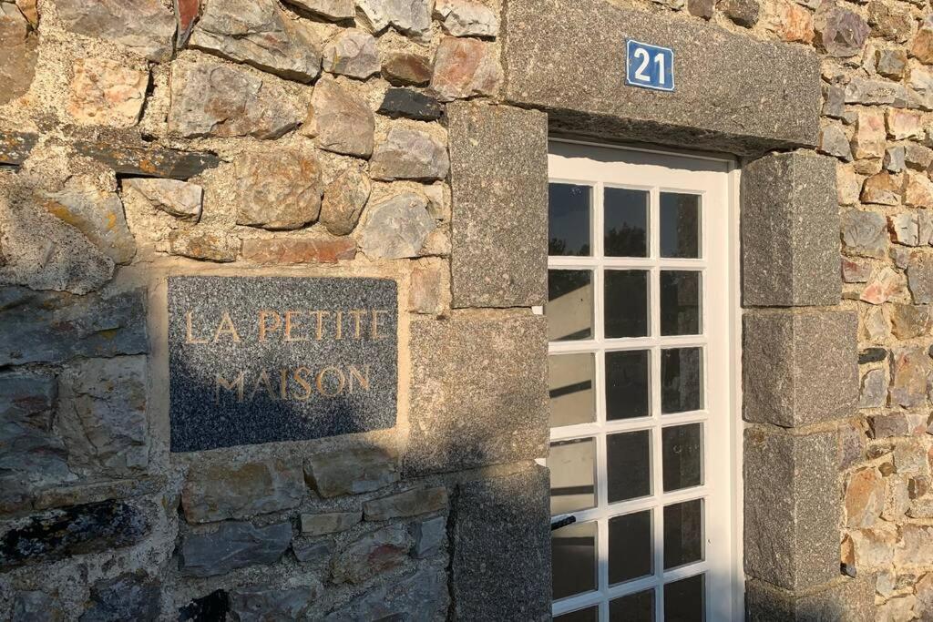 Sciotot - Bord De Mer - La Petite Maison Les Pieux Buitenkant foto