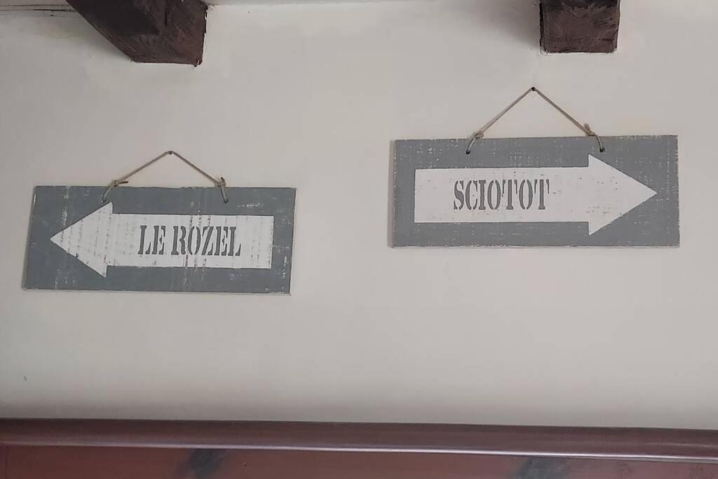 Sciotot - Bord De Mer - La Petite Maison Les Pieux Buitenkant foto